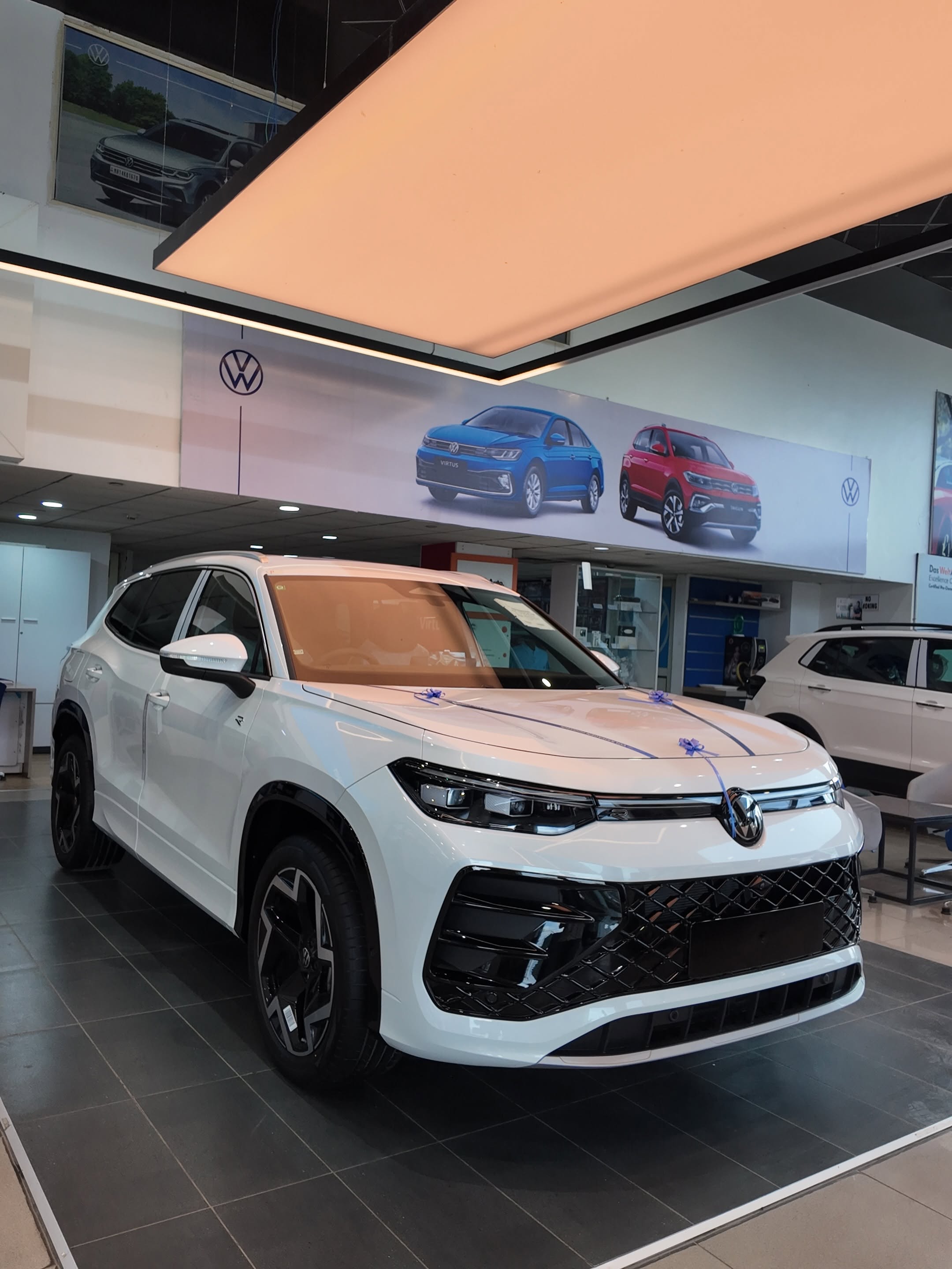 Volkswagen Tayron - Ảnh 2